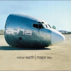 Minor Earth， Major Sky